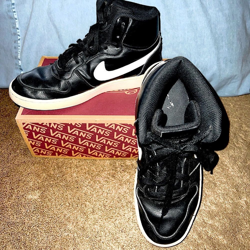 The soles are slightly yellow